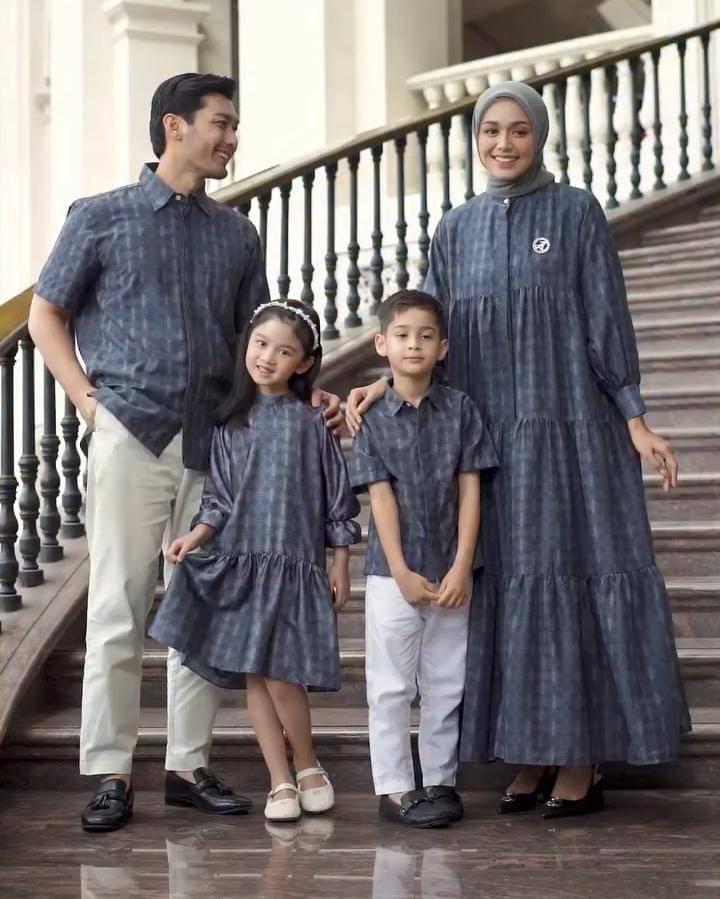 Instagram.com/ayubyayulestariofficial